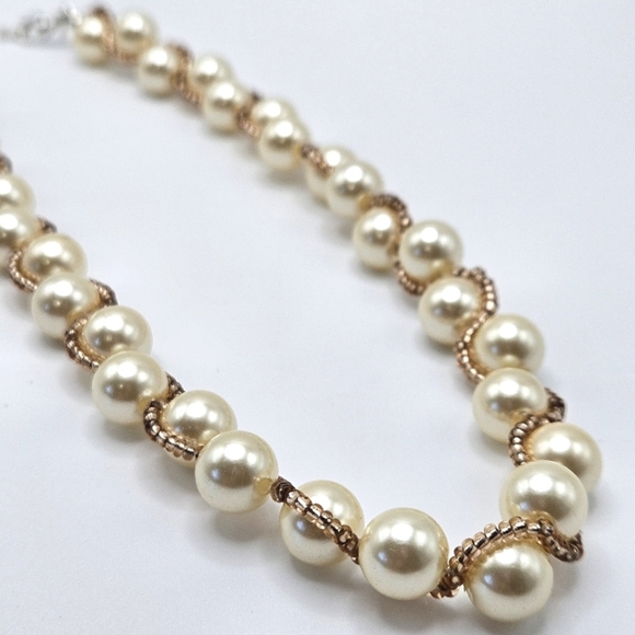 VINTAGE SHB Shofel Bros Wrapped Faux Pearl Gold Tone Beaded Strand Necklace - Picture 7 of 7